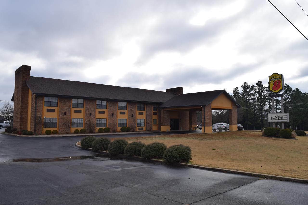 Hotel Super 8 By Wyndham 2*